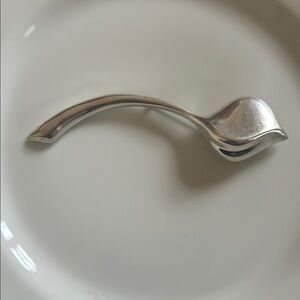 Vintage Taxco Mexican Sterling TR-112 Large Lilly Brooch